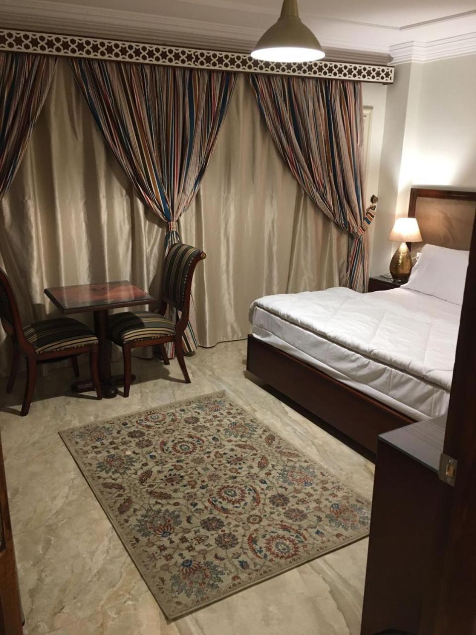 El Aida Pyramids View Hotel Kafret el-Gabal Buitenkant foto